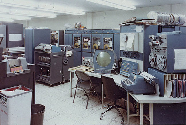 PDP-1 (1960), the machine on which the first computer game, Spacewar!, was made.